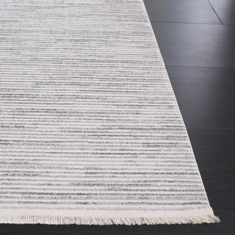 Safavieh Whisper 4'-0" x 6'-0" Rug in Light Grey / Ivory