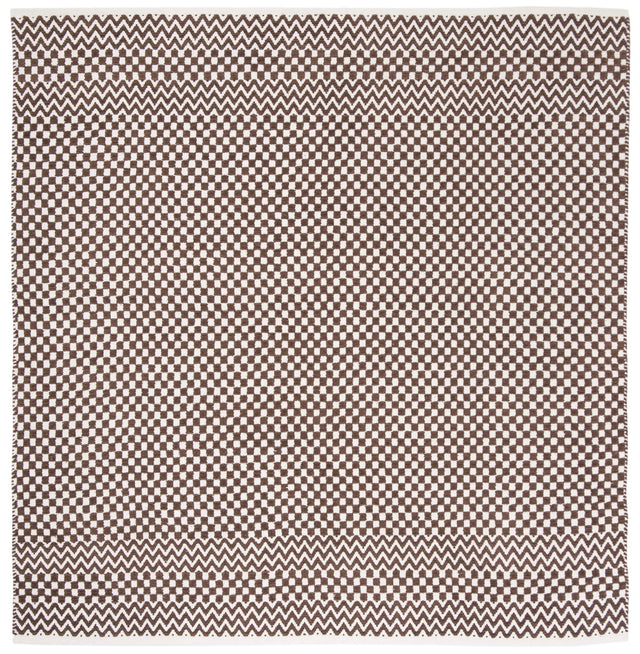Safavieh Boston 6'-0" x 6'-0" Rug in Brown