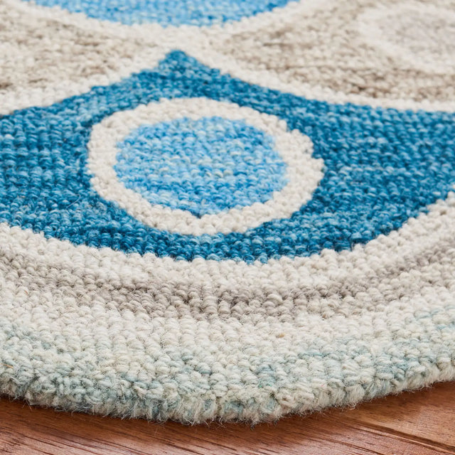Safavieh Novelty 5'-0" x 5'-0" Rug in Grey / Blue