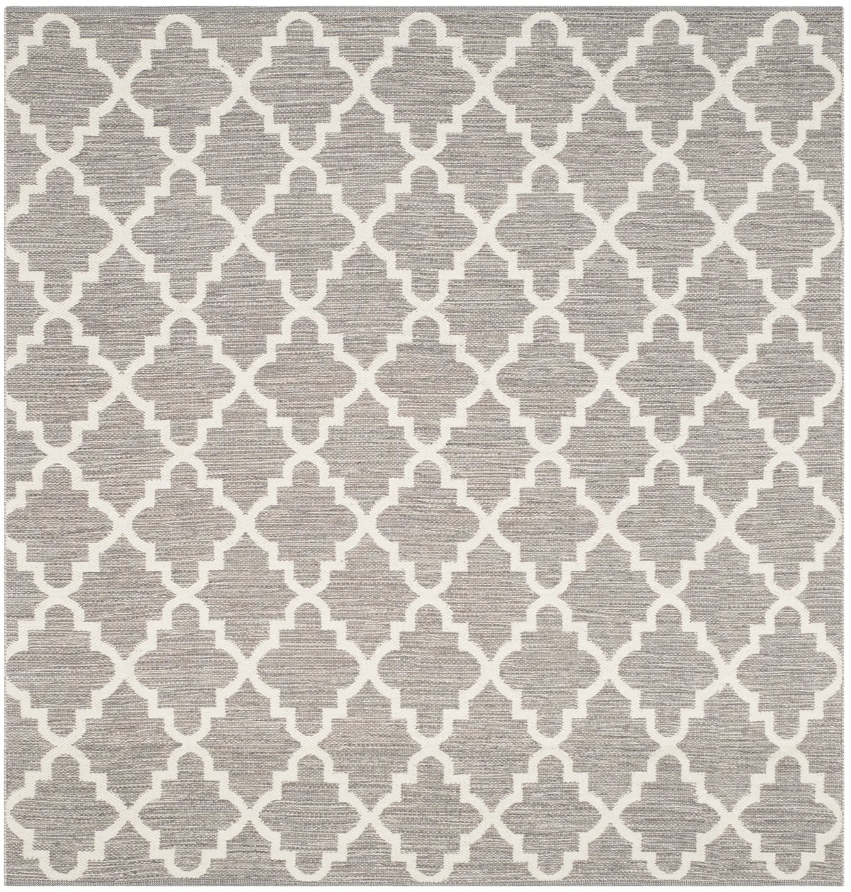 Safavieh Montauk 6'-0" x 6'-0" Rug in Grey / Ivory