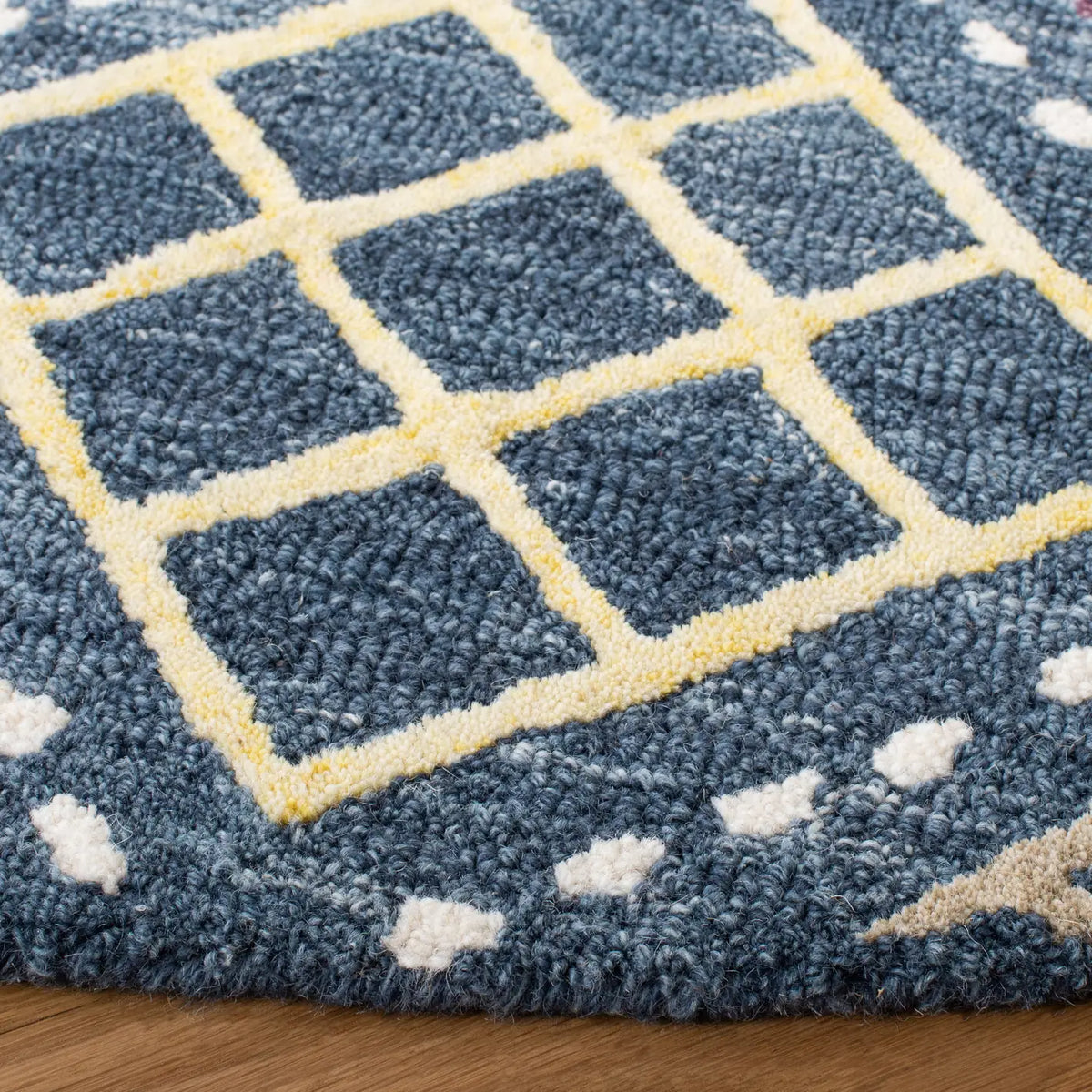 Safavieh Metro 6'-0" x 6'-0" Rug in Blue / Yellow