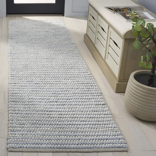 Safavieh Natura 2'-3" x 8'-0" Rug in Light Blue / Ivory