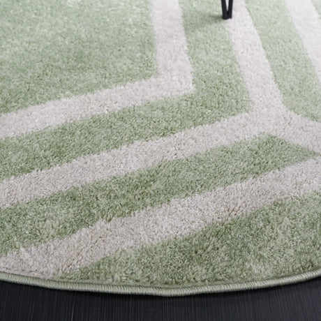 Safavieh Adirondack 6'-0" x 6'-0" Rug in Sage / Ivory