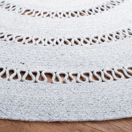 Safavieh Cape Cod 5'-0" x 5'-0" Rug in Grey