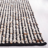 Safavieh Natura 4'-0" x 6'-0" Rug in Black / Ivory