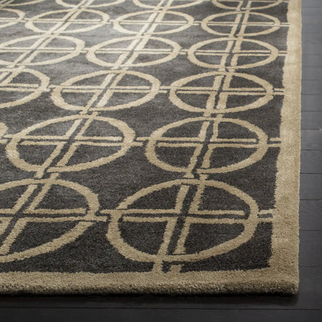 Safavieh Soho 3'-6" x 5'-6" Rug in Brown / Gold