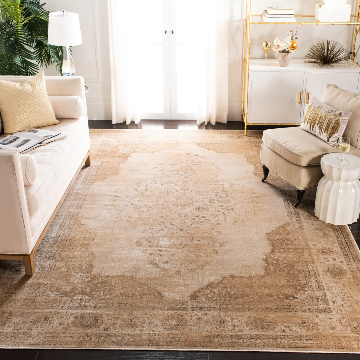 Safavieh Vintage 8'-0" x 10'-0" Rug in Creme