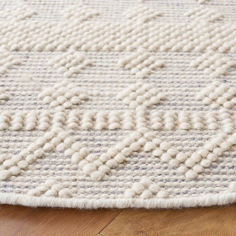 Safavieh Natura 6'-0" x 6'-0" Rug in Ivory / Blue