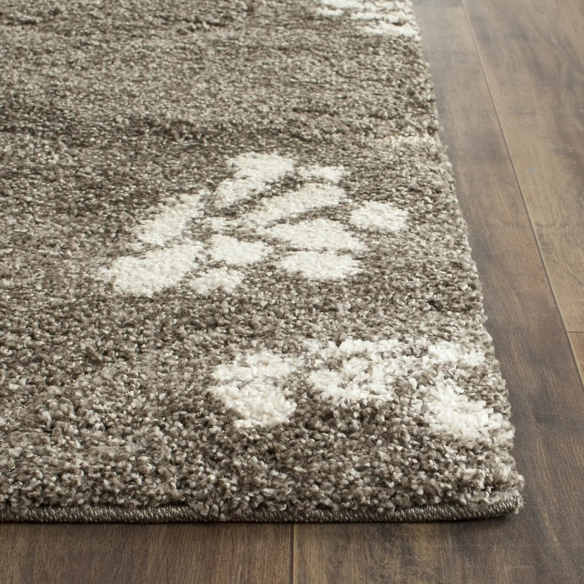 Safavieh Florida Shag 2'-3" x 9'-0" Rug in Smoke / Beige