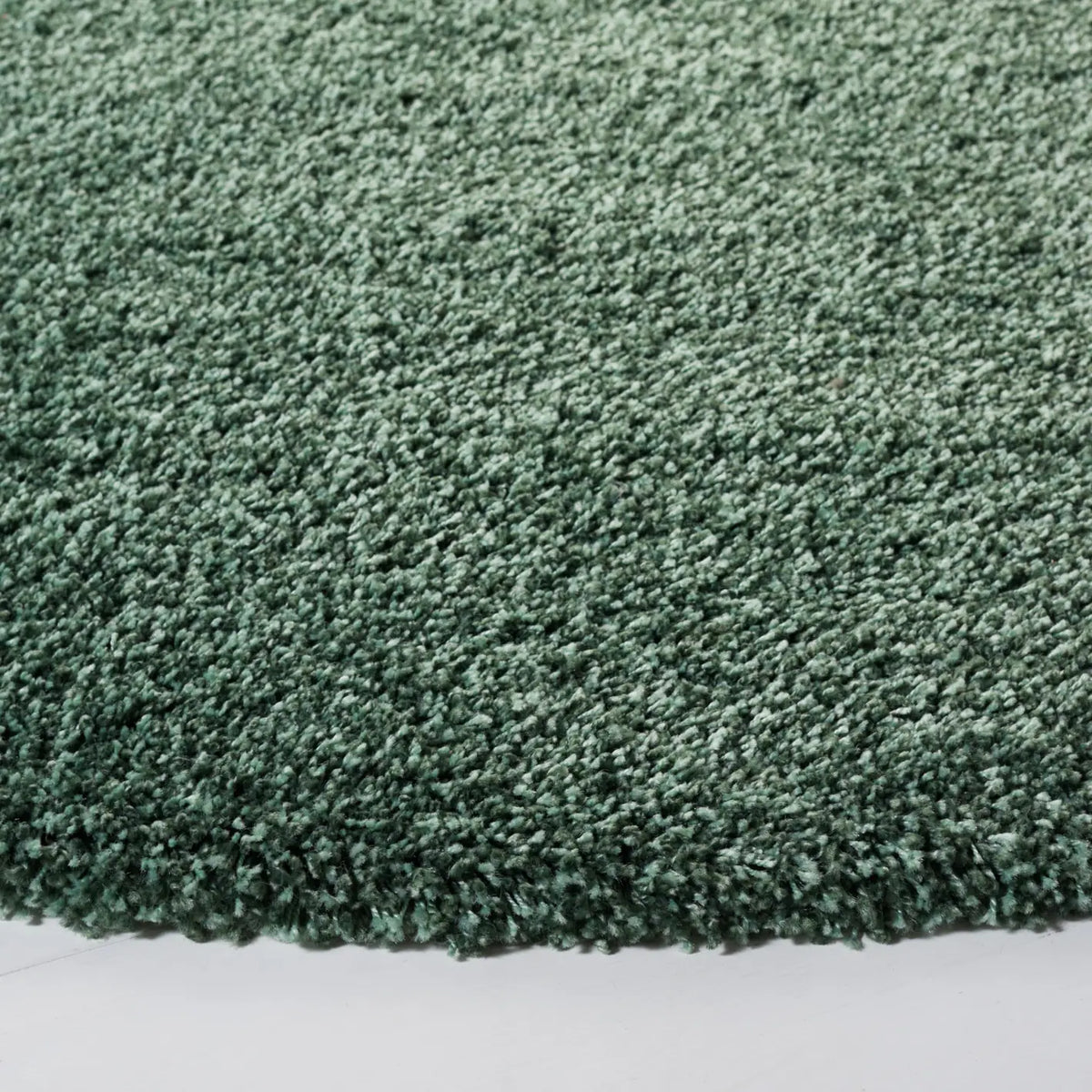 Safavieh Hudson Shag 7'-0" x 7'-0" Rug in Green