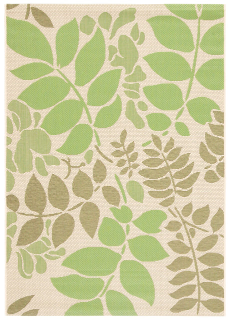 Safavieh Courtyard 4'-0" x 5'-7" Rug in Cream / Green