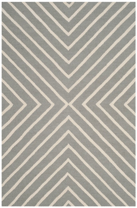 Safavieh Safavieh Kids 3'-0" x 5'-0" Rug in Grey / Ivory