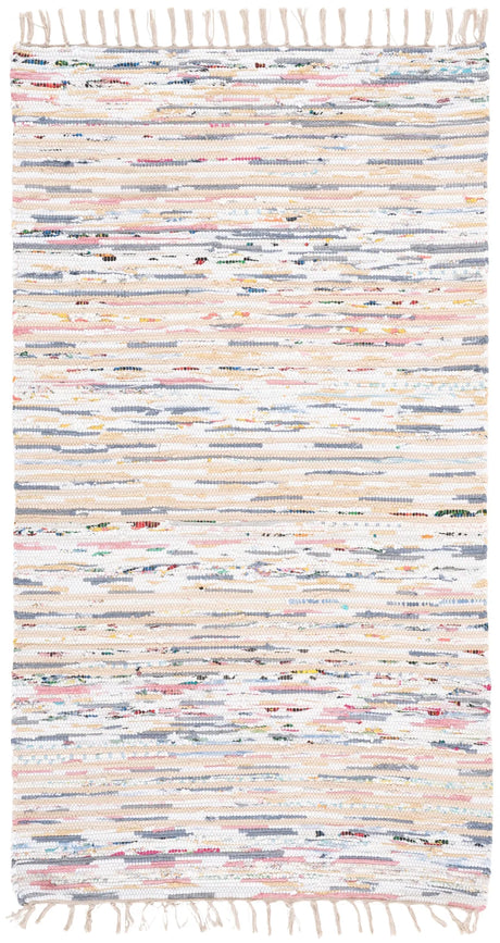Safavieh Montauk 3'-0" x 5'-0" Rug in Beige / Ivory