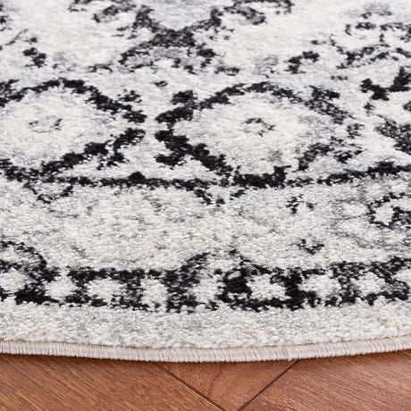 Safavieh Tulum 6'-7" x 6'-7" Rug in Ivory / Black