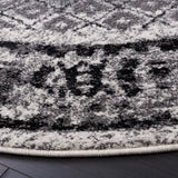 Safavieh Adirondack 6'-0" x 6'-0" Rug in Ivory / Silver