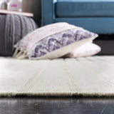 Safavieh Dhurries 5'-0" x 8'-0" Rug in White