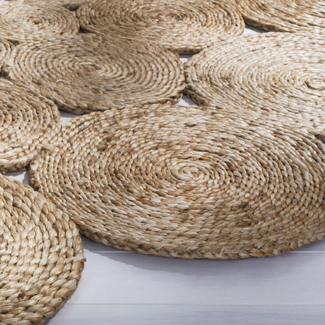 Safavieh Natural Fiber 6'-0" x 6'-0" Rug in Natural