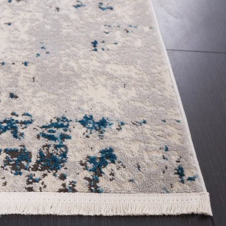 Safavieh Shivan 4'-0" x 6'-0" Rug in Grey / Blue