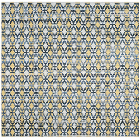 Safavieh Montauk 6'-0" x 6'-0" Rug in Gold / Multi
