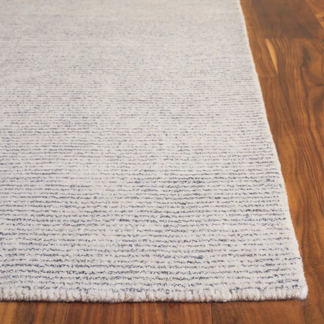 Safavieh Abstract 4'-0" x 6'-0" Rug in Ivory / Silver