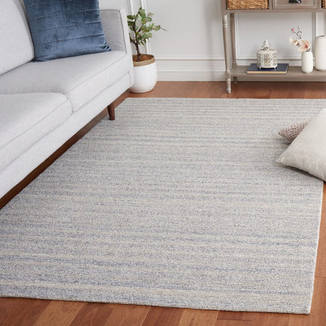Safavieh Ebony 4'-0" x 6'-0" Rug in Blue / Grey