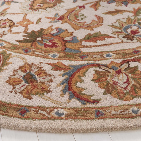 Safavieh Classic 5'-0" x 5'-0" Rug in Ivory / Ivory