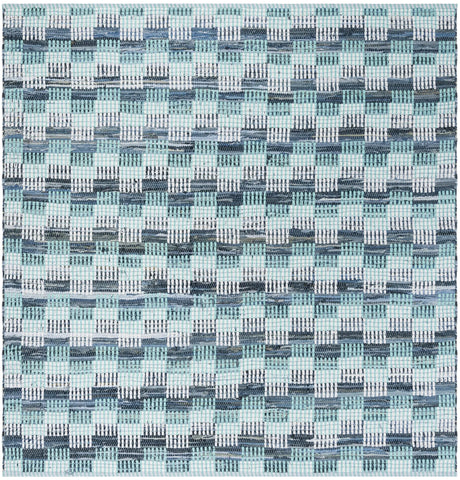 Safavieh Montauk 6'-0" x 6'-0" Rug in Turquoise / Multi