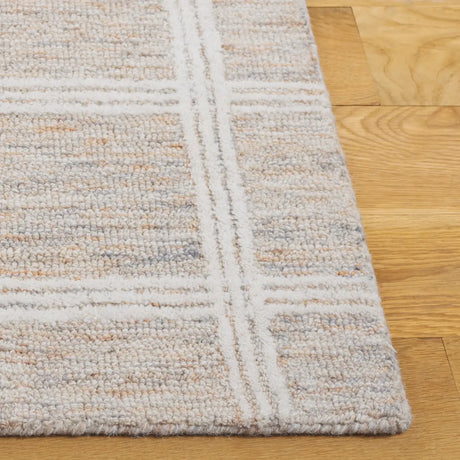 Safavieh Pine 4'-0" x 6'-0" Rug in Rust / Ivory