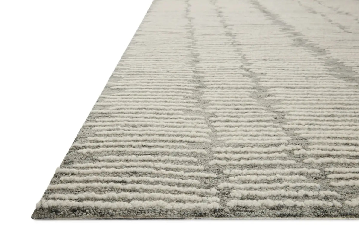 Loloi Tallulah Tll-04 Stone/Ivory Rug - rug corner