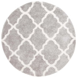 Safavieh Tahoe Shag 6'-7" x 6'-7" Rug in White / Silver