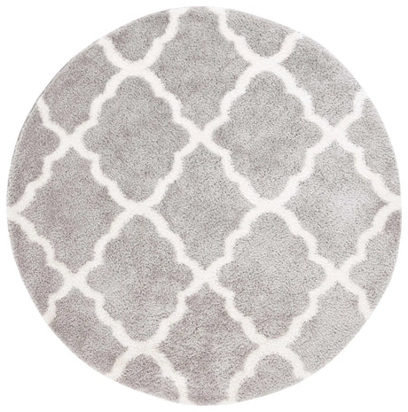 Safavieh Tahoe Shag 6'-7" x 6'-7" Rug in White / Silver