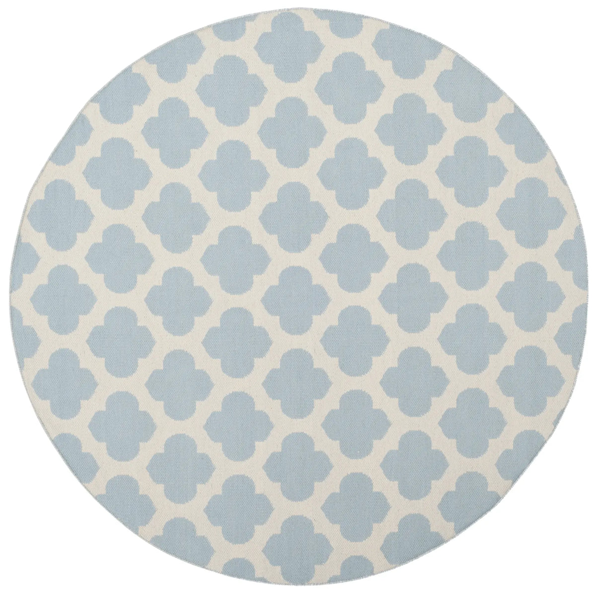 Safavieh Montauk 6'-0" x 6'-0" Rug in Light Blue / Ivory