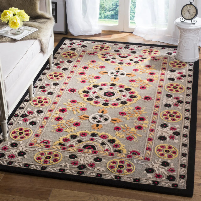 Safavieh Bellagio 5'-0" x 8'-0" Rug in Light Grey / Black
