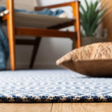 Safavieh Augustine 4'-0" x 6'-0" Rug in Navy / Light Grey