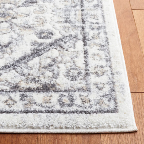 Safavieh Opal 4'-0" x 6'-0" Rug in Grey / Ivory