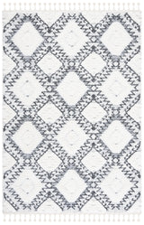 Safavieh Moroccan Tassel Shag 4'-0" x 6'-0" Rug in Ivory / Grey