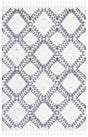 Safavieh Moroccan Tassel Shag 4'-0" x 6'-0" Rug in Ivory / Grey