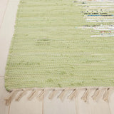 Safavieh Montauk 4'-0" x 6'-0" Rug in Ivory / Sea Green