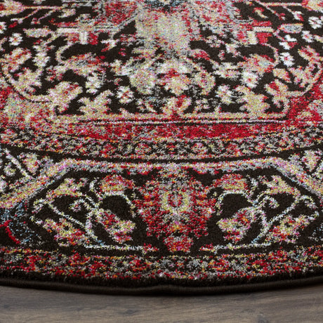 Safavieh Vintage Hamadan 5'-3" x 5'-3" Rug in Red / Multi