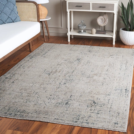 Safavieh Antique Patina 4'-0" x 5'-7" Rug in Grey / Blue