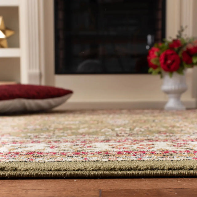 Safavieh Lyndhurst 4'-0" x 6'-0" Rug in Sage / Ivory