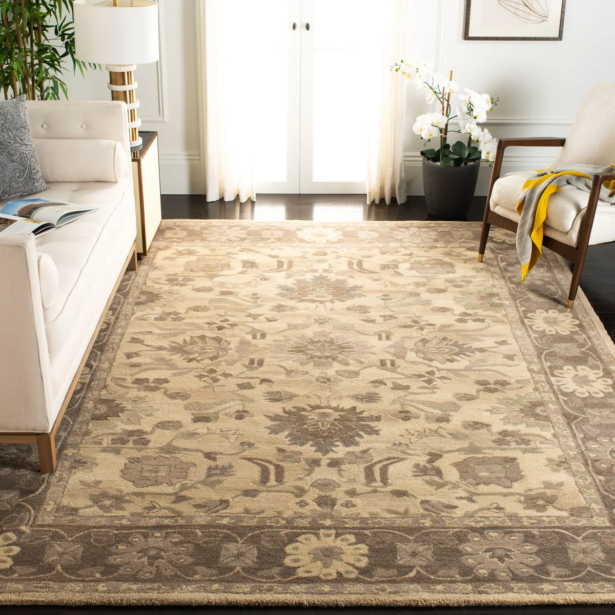 Safavieh Anatolia 8'-0" x 10'-0" Rug in Ivory / Grey