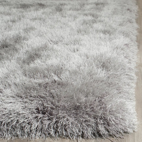 Safavieh Shag 5'-0" x 8'-0" Rug in Silver