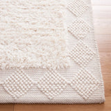 Safavieh Natura 4'-0" x 6'-0" Rug in Ivory