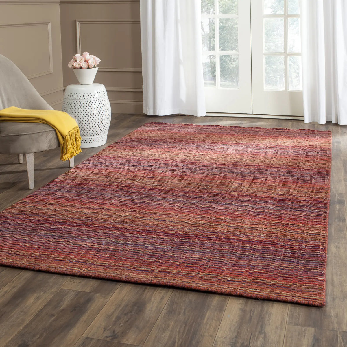 Safavieh Himalaya 5'-0" x 8'-0" Rug in Red / Multi