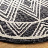 Safavieh Micro-Loop 5'-0" x 5'-0" Rug in Charcoal / Ivory