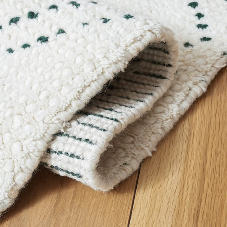 Safavieh Casablanca 4'-0" x 6'-0" Rug in Ivory / Green