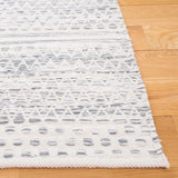 Safavieh Kilim 4'-0" x 6'-0" Rug in Ivory / Dark Grey