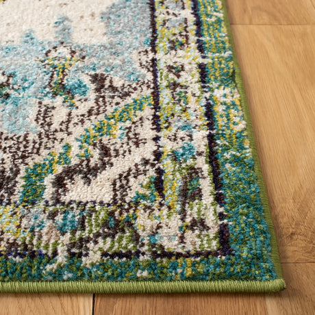 Safavieh Madison 4'-0" x 6'-0" Rug in Green / Light Blue