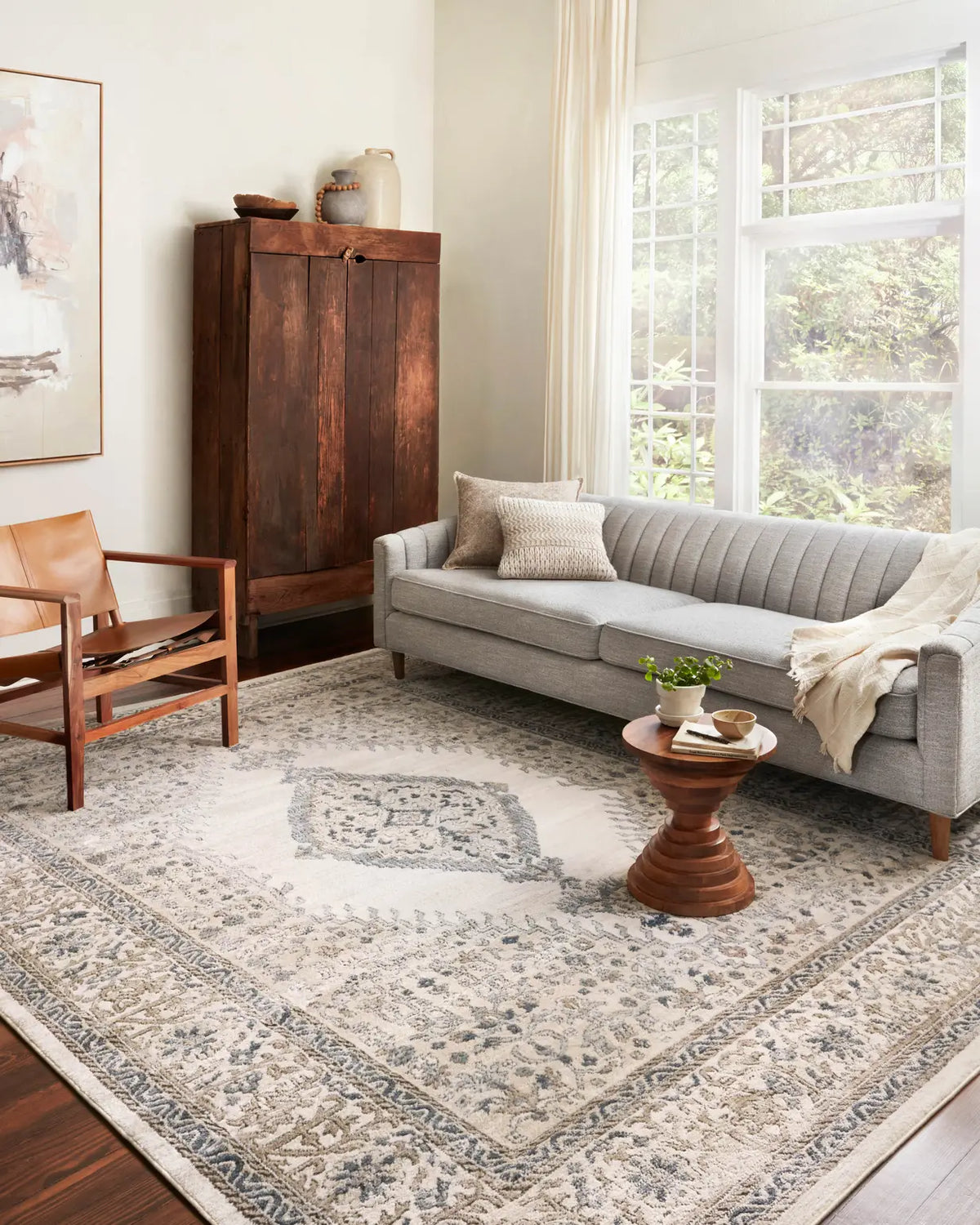 Loloi Teagan Tea-02 Oatmeal/Ivory Rugs - room scene 2
